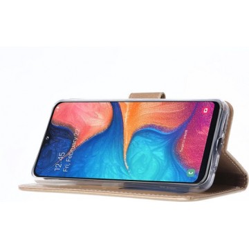 Samsung Galaxy A20E hoesje book case Goud + tempered glas screenprotector
