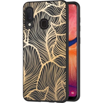 iMoshion Design voor de Samsung Galaxy A20e hoesje - Bladeren - Goud / Zwart