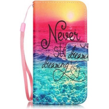 Book Case Hoesje iPhone SE (2020) / 8 / 7 - Never Stop Dreaming