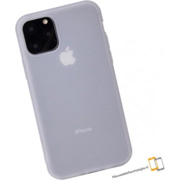 Apple Iphone 11 Zacht mat siliconen hoesje licht doorzichtig