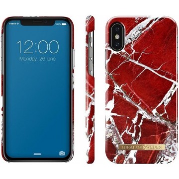 iDeal of Sweden Fashion Back Case Scarlet Red Marble voor iPhone X