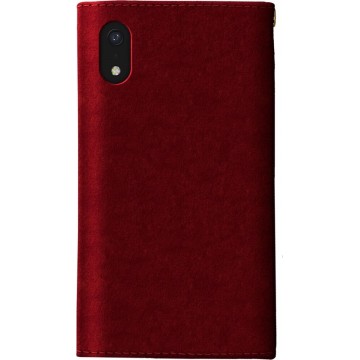 iDeal of Sweden iPhone Xr Mayfair Clutch Velvet Red
