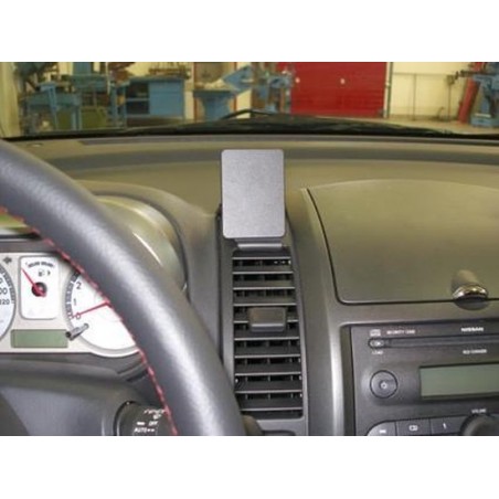 Brodit center mount v. Nissan Note 06-