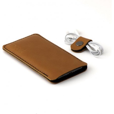 JACCET lederen iPhone 12 hoesje - Cognac kleur leer met zwart wolvilt - Handmade in Nederland