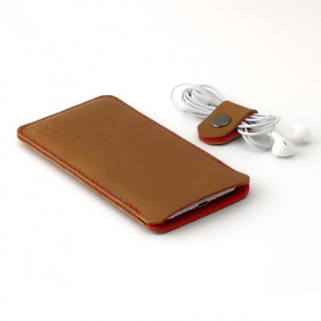 JACCET lederen iPhone Xr hoesje - Cognac kleur leer met rood wolvilt - Handmade in Nederland