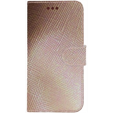 Made-NL Apple iPhone 12 Pro Roze leder met een mooie parelmoerglans holografisch