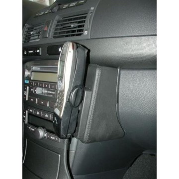 Kuda console Toyota Avensis 04/03-