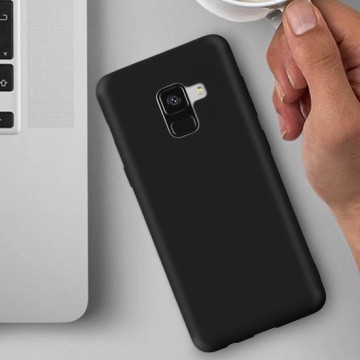 Samsung Galaxy A7 2018 zwart siliconen hoesje – TPU silicone - matte zwart